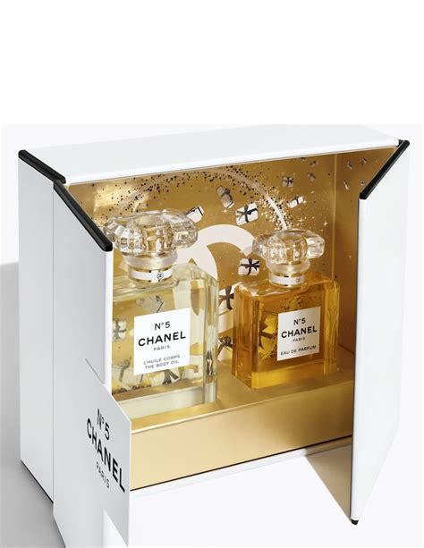 cofanetto prodotti chanel|Acquista CHANEL N°5 Coffret su Rinascente.